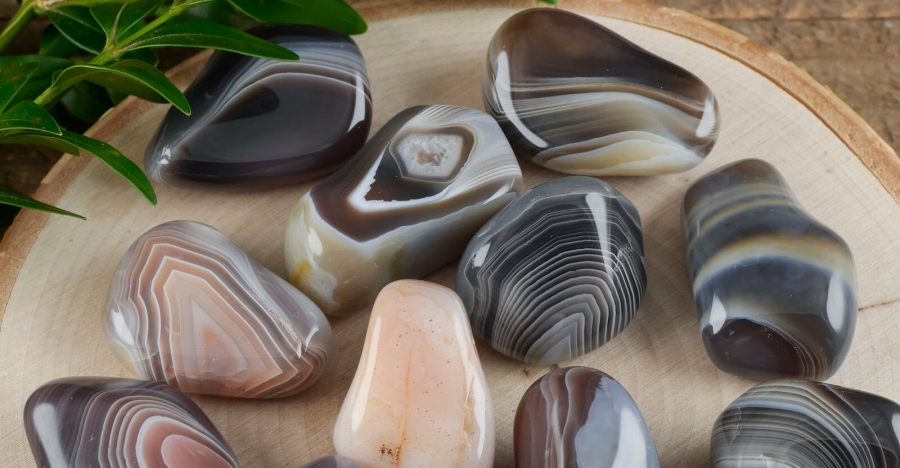 gray agate meaning