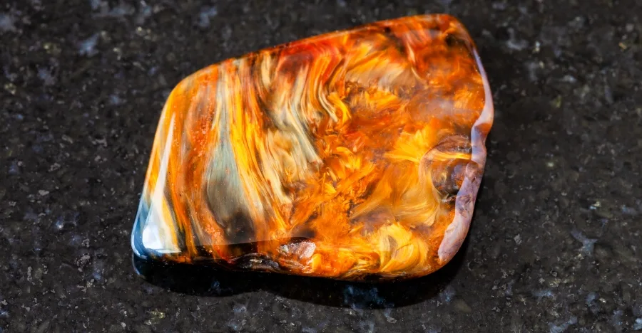 Pietersite crystal