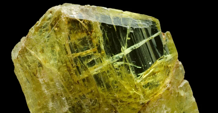 Chrysoberyl crystal