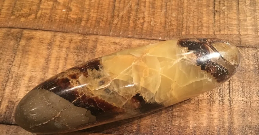 Septarian (Dragon Stone)  crystal
