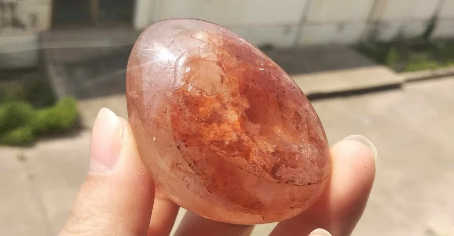 Agnitite crystal