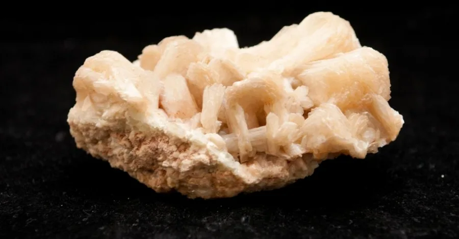 Heulandite crystal