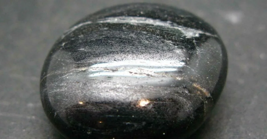 Isua Stone crystal