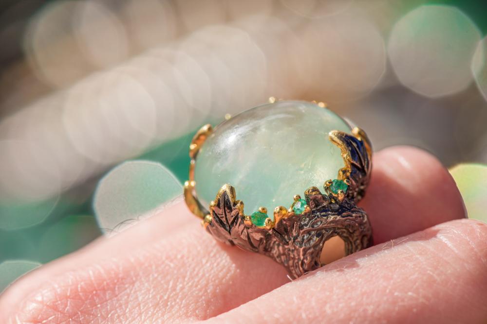 Best Crystals to Wear Everyday